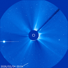 Images of the solar corona