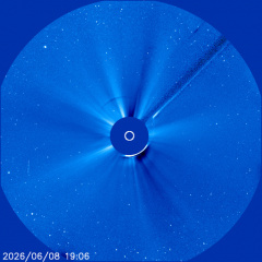 Images of the solar corona